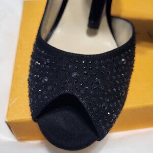 Black dress shoes 3 inch heels